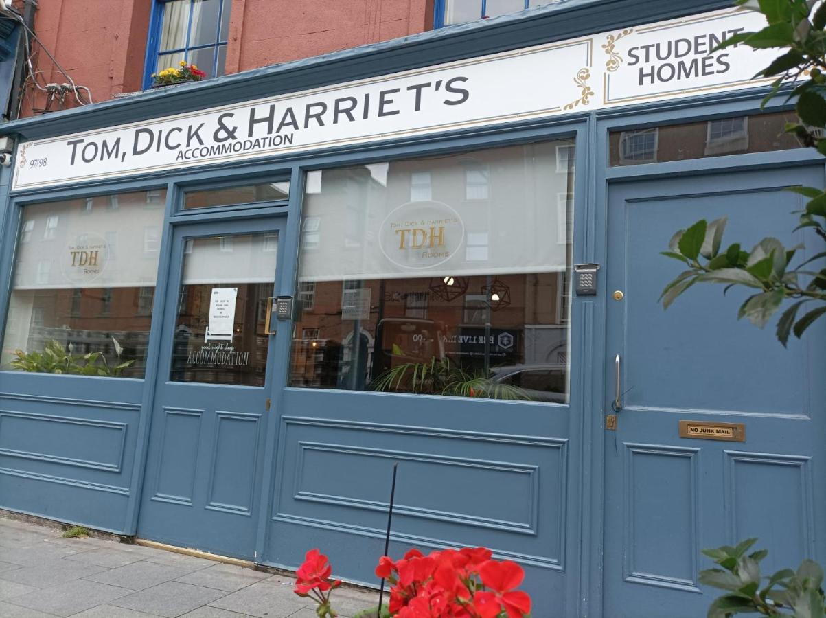 Tom Dick And Harriet'S Accommodation Dublin Exterior foto